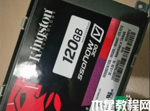 聯(lián)想筆記本y480怎么裝固態(tài)硬盤_聯(lián)想筆記本y480n加裝固態(tài)硬盤教程