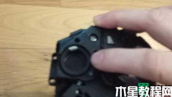 東芝打印機(jī)如何加墨粉_東芝打印機(jī)加墨粉教程