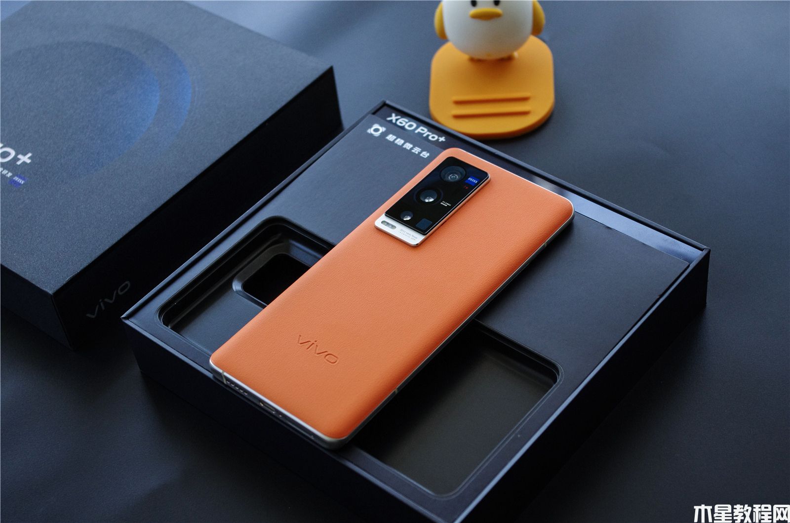 蔡司雙主攝！vivo X60 Pro+評測：藍(lán)廠壓軸超大杯