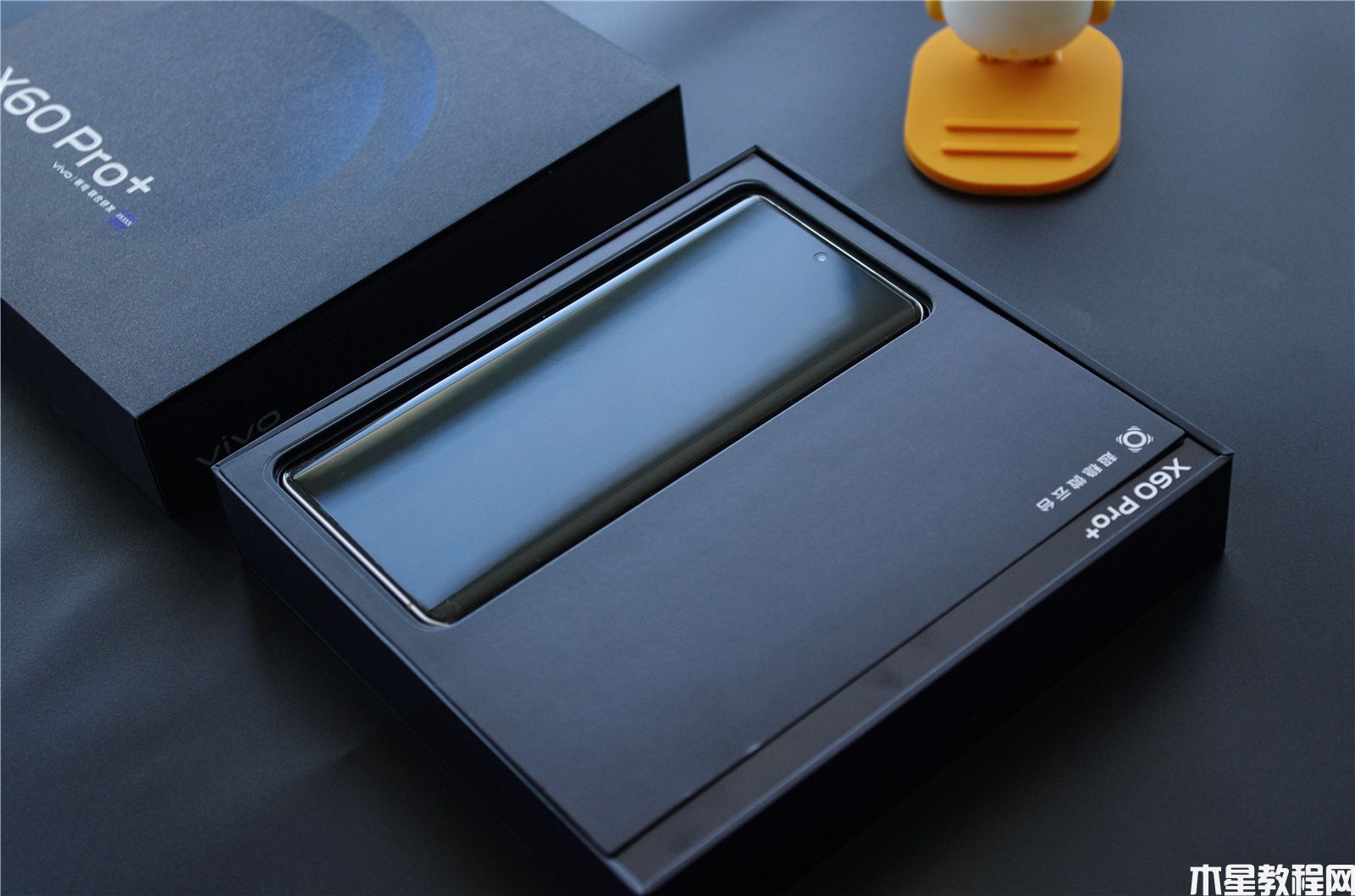 蔡司雙主攝！vivo X60 Pro+評測：藍(lán)廠壓軸超大杯