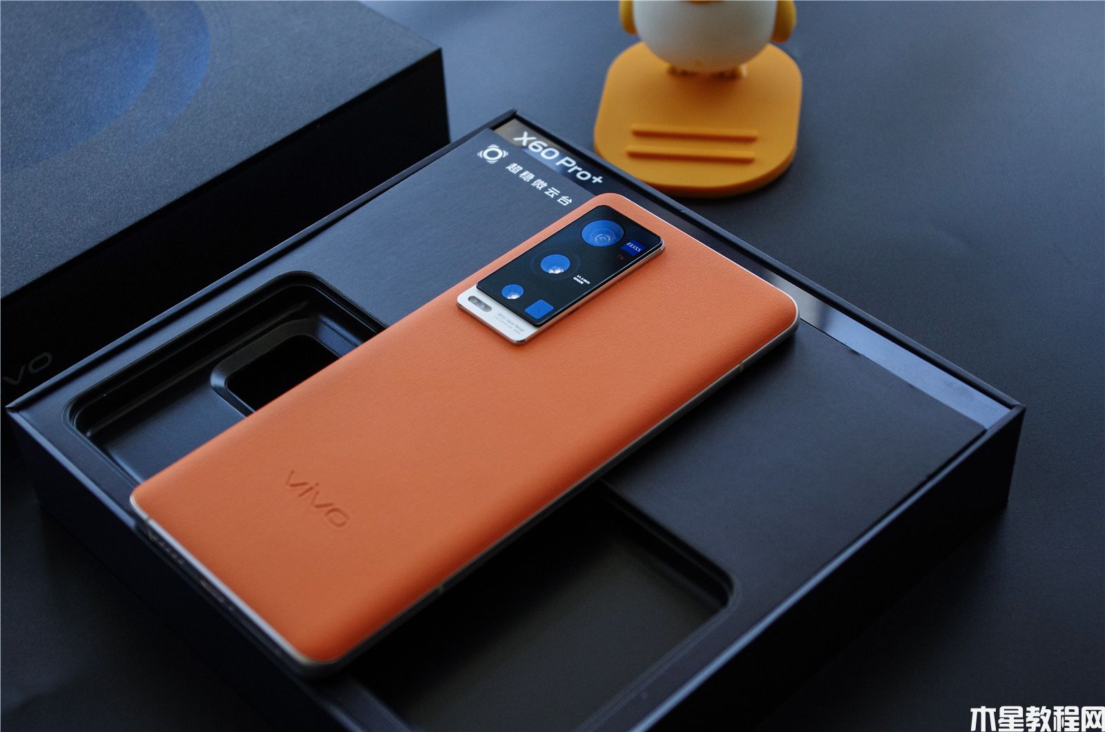 蔡司雙主攝！vivo X60 Pro+評測：藍(lán)廠壓軸超大杯