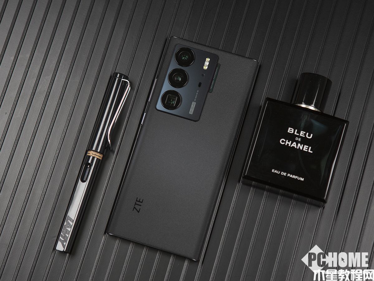 中興Axon 40 Ultra上手：出色全屏效果難掩眾多不足(圖12)