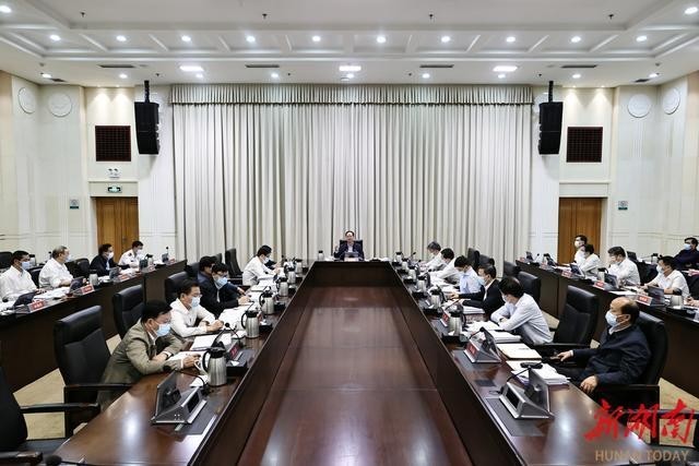 湖南省長:迅速打贏山火殲滅戰(zhàn)(圖2)