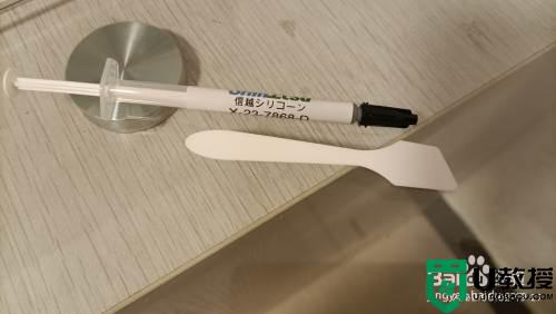筆記本電腦換硅脂教程_怎么給筆記本電腦換硅脂