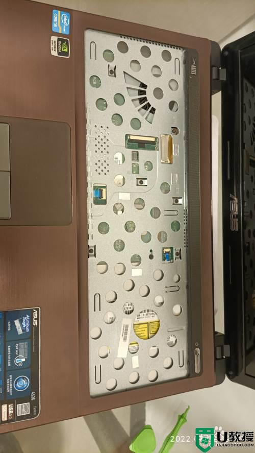 筆記本電腦換硅脂教程_怎么給筆記本電腦換硅脂