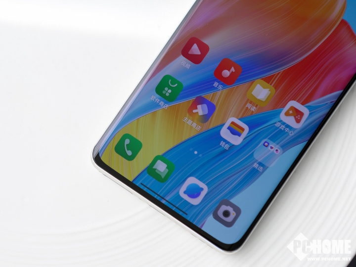 OPPO A1 Pro體驗(yàn)：120Hz雙曲屏 兼顧大視野、好手感(圖3)