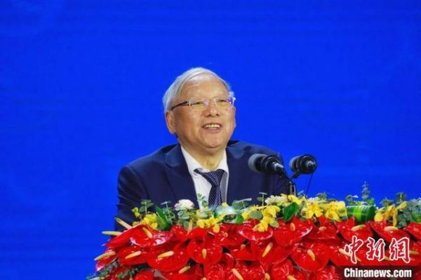中國(guó)工程院院士、中國(guó)通信與信息系統(tǒng)專(zhuān)家陳鯨