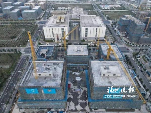 建設(shè)中的中國(guó)東南大數(shù)據(jù)產(chǎn)業(yè)園研發(fā)樓六期