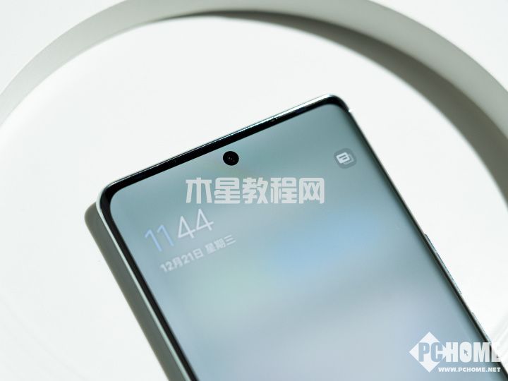 vivo S16 Pro評測 隨時(shí)補(bǔ)光的高顏值影像手機(jī)(圖3)