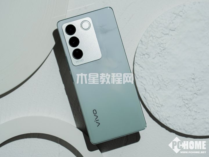 vivo S16 Pro評測 隨時(shí)補(bǔ)光的高顏值影像手機(jī)(圖4)