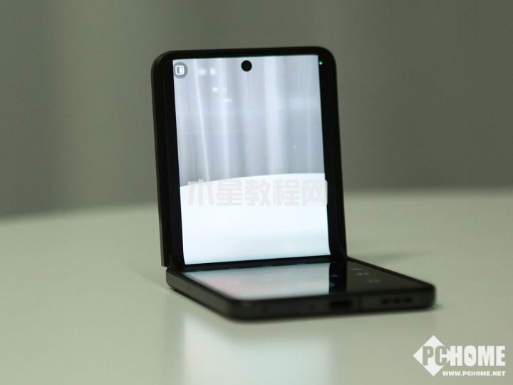 OPPO Find N2 Flip評(píng)測(cè)：小折疊手機(jī)能用了(圖15)