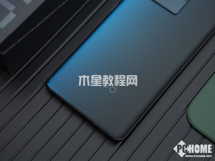 iQOO Neo7競速版評測：驍龍8+領(lǐng)銜雙芯帶來極致性能(圖2)