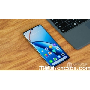 真我Realme 12 Pro+搭載的是什么屏幕？